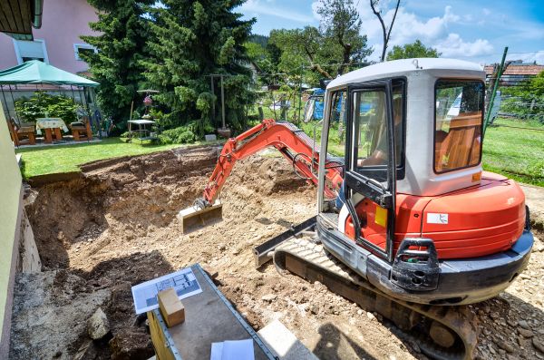 Crawlspace Digging in Poulsbo